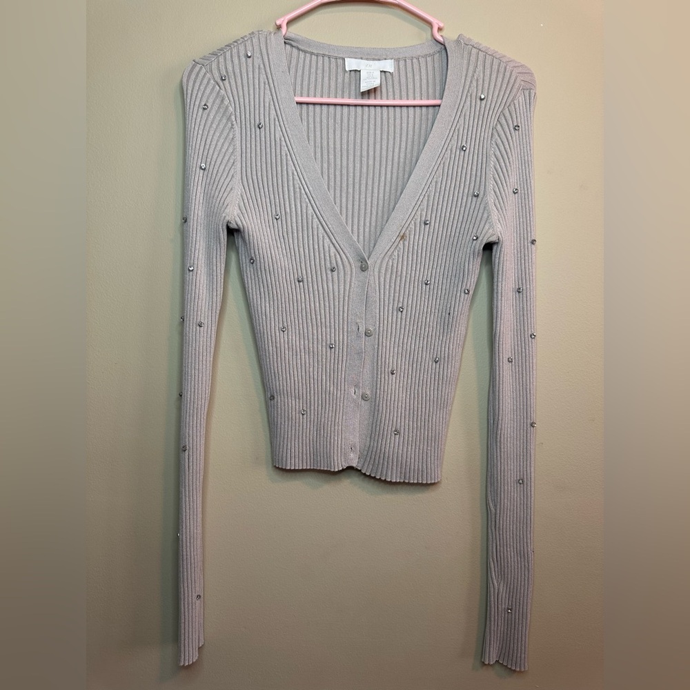 H&M Light Gray Ribbed Sweater with Embellishments